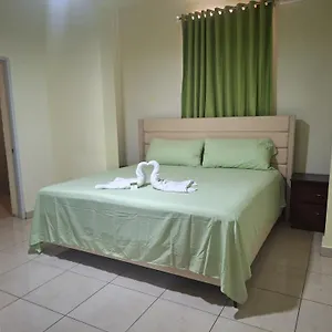 Ostello Enrique I Gazcue,, Santo Domingo